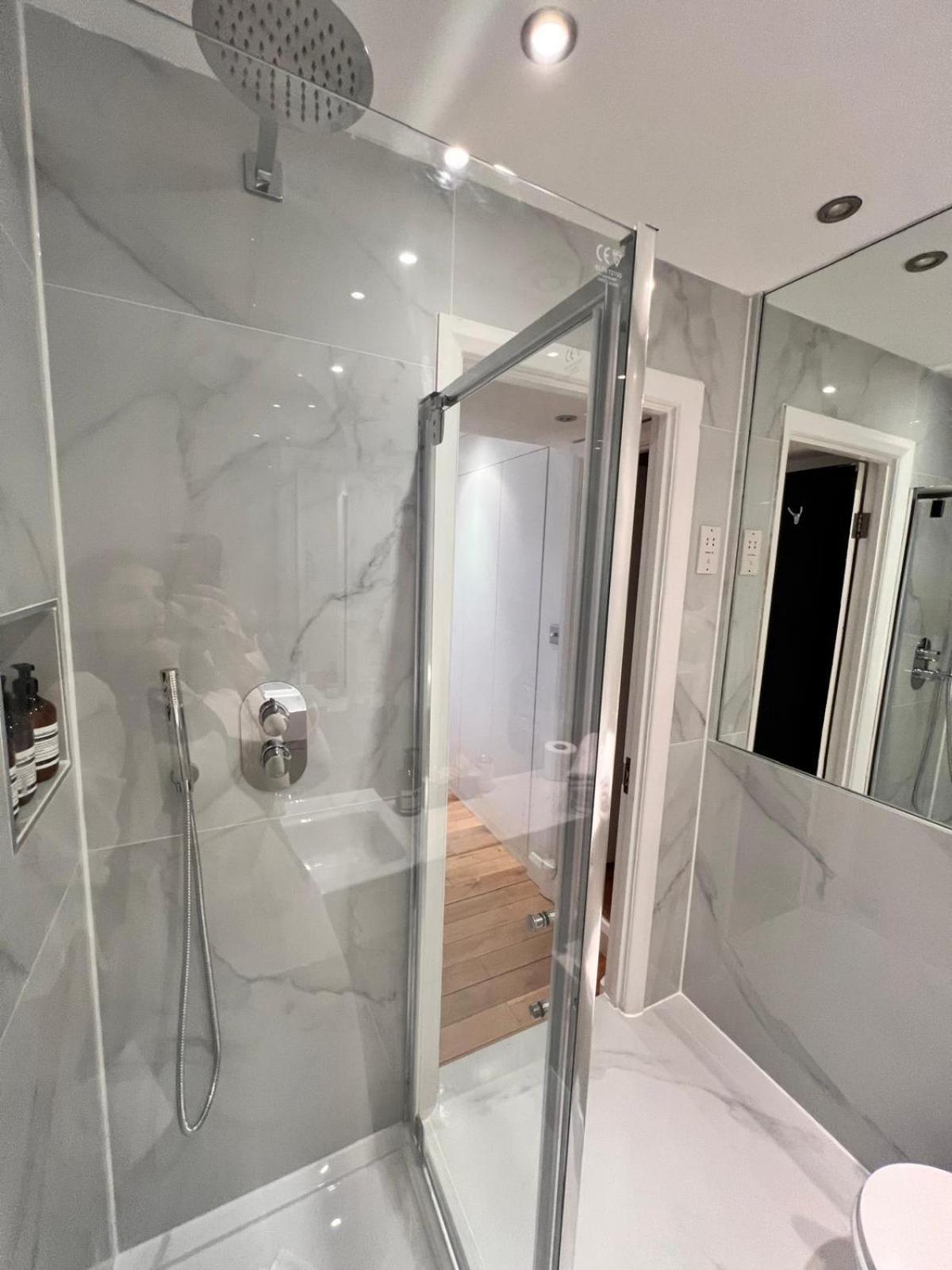 Elegant 1 Bedroom Flat Near Harrods Londres Exterior foto
