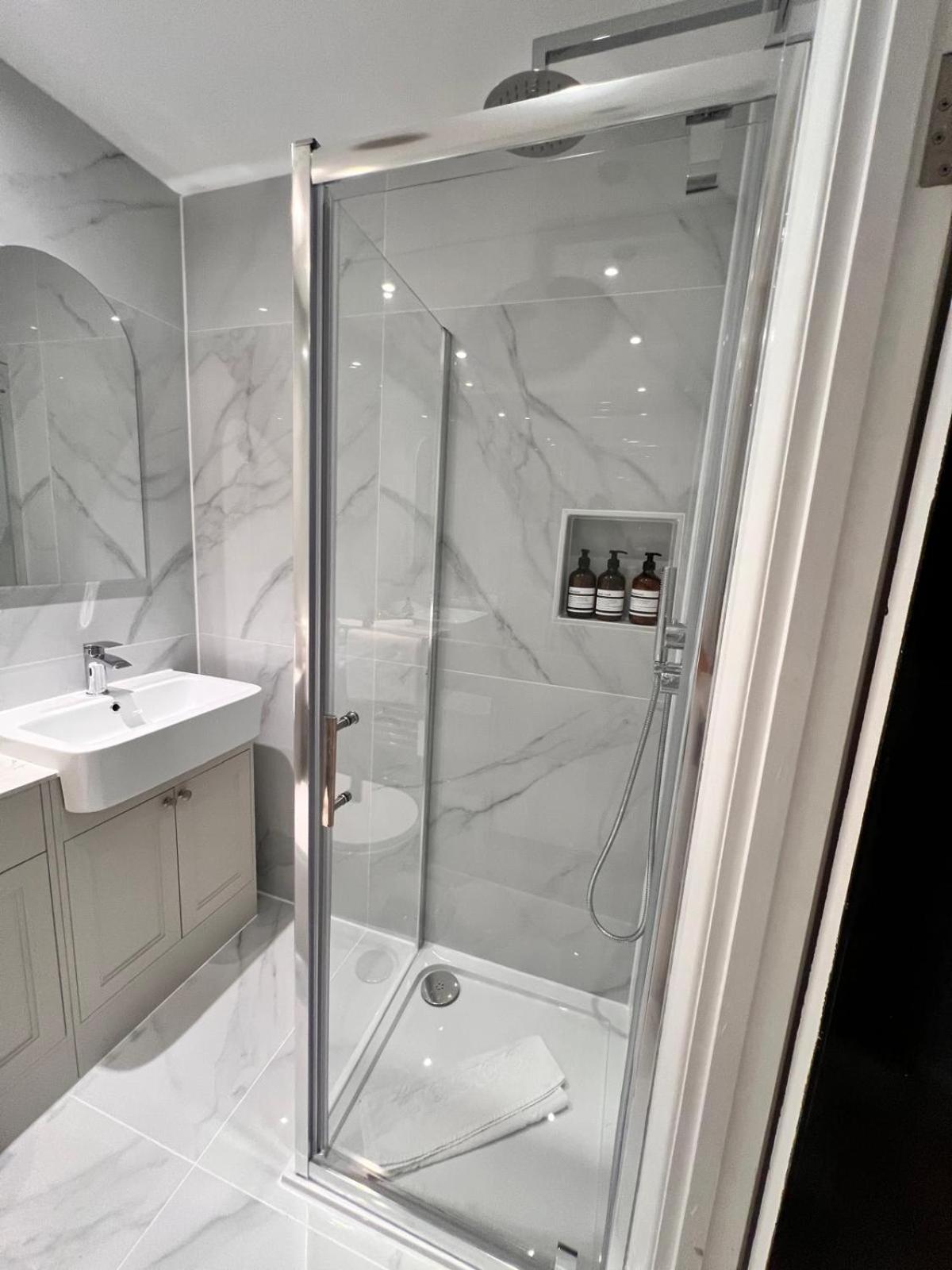 Elegant 1 Bedroom Flat Near Harrods Londres Exterior foto